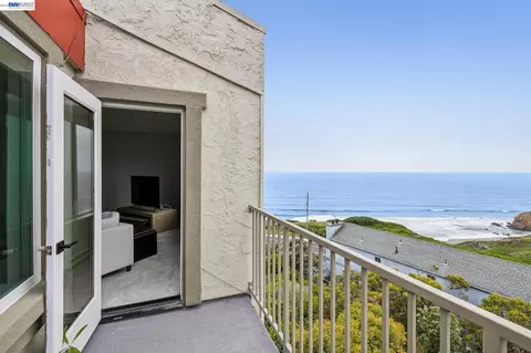 View/Area - 5003 Palmetto Ave #83, Pacifica, CA 94044 photo 9 of 14