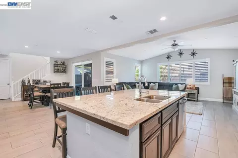 Kitchen - 4609 Margaret Adele Ln, Tracy, CA 95377 photo 3 of 3
