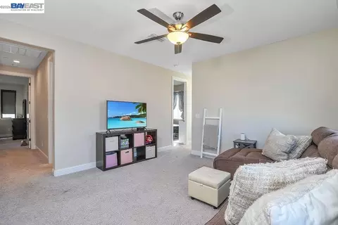 Entry Way - 4609 Margaret Adele Ln, Tracy, CA 95377 photo 4 of 4