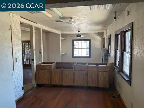 Other - 516 Ward St, Martinez, CA 94553 photo 3 of 11