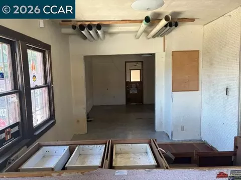 Other - 516 Ward St, Martinez, CA 94553 photo 2 of 11
