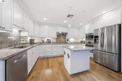 Undisclosed, Walnut Creek, CA 94596