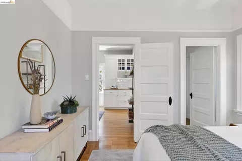Bedroom - 2238 California St, Berkeley, CA 94703 photo 1 of 7