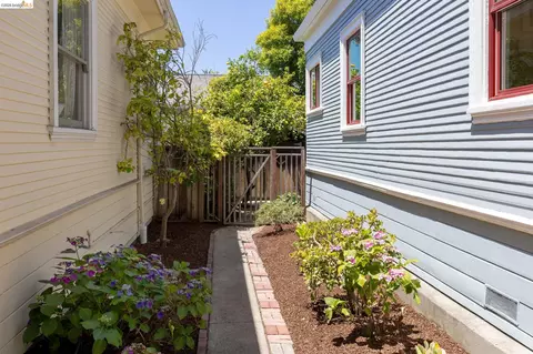 Exterior - 2238 California St, Berkeley, CA 94703 photo 16 of 21