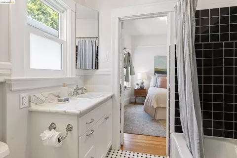 Bath - 2238 California St, Berkeley, CA 94703 photo 1 of 2