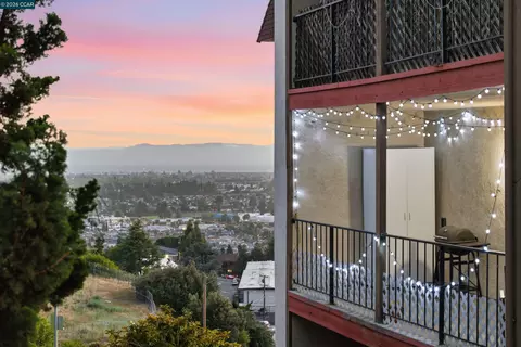 2500 Miramar Ave #201, Castro Valley, CA 94546