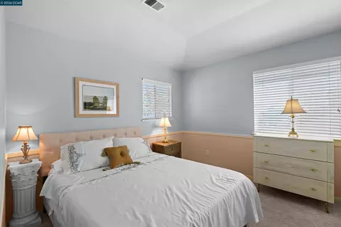 Bedroom - 5300 Clearbrook Dr, Concord, CA 94521 photo 3 of 5