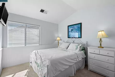 Bedroom - 5300 Clearbrook Dr, Concord, CA 94521 photo 5 of 5
