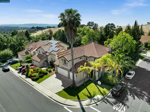 View/Area - 5300 Clearbrook Dr, Concord, CA 94521 photo 2 of 3