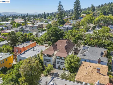View/Area - 2366 Cedar St #3, Berkeley, CA 94708 photo 13 of 13