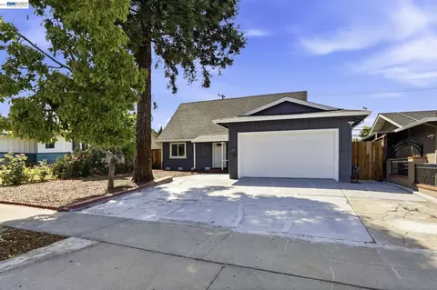 3074 Capewood Ln, San Jose, CA 95132