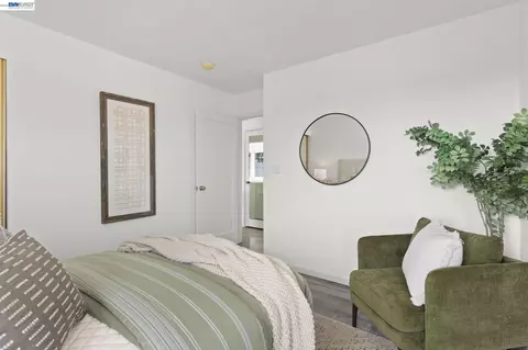 Bedroom - 1815 Second St, Alameda, CA 94501 photo 5 of 7