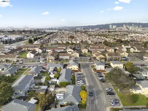 View/Area - 1815 Second St, Alameda, CA 94501 photo 8 of 10