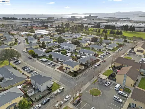 View/Area - 1815 Second St, Alameda, CA 94501 photo 3 of 10