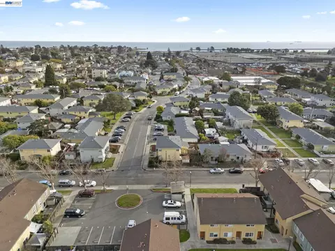 View/Area - 1815 Second St, Alameda, CA 94501 photo 4 of 10