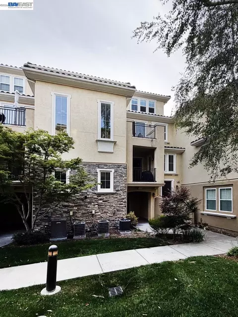 Other - 3291 Monaghan St, Dublin, CA 94568 photo 3 of 4