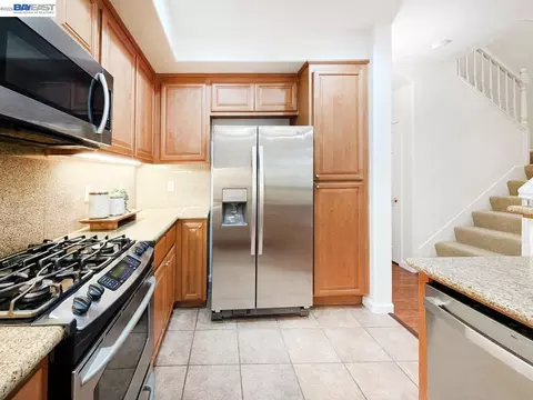 Kitchen - 3291 Monaghan St, Dublin, CA 94568 photo 2 of 2