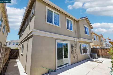 Exterior - 2565 Modena Dr, Pittsburg, CA 94565 photo 3 of 6
