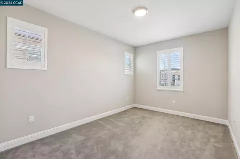 Bedroom - 2565 Modena Dr, Pittsburg, CA 94565 photo 6 of 8