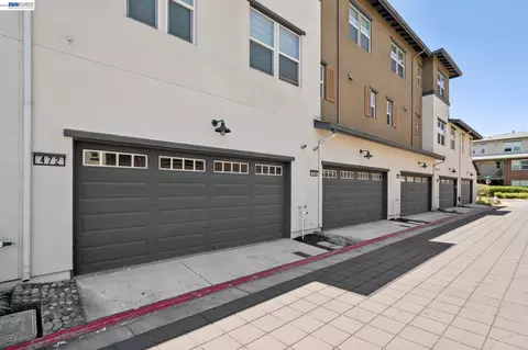 Exterior - 472 Diller St, Alameda, CA 94501 photo 1 of 7