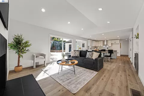 Living - 1170 Mardon Ct, Concord, CA 94521 photo 2 of 2