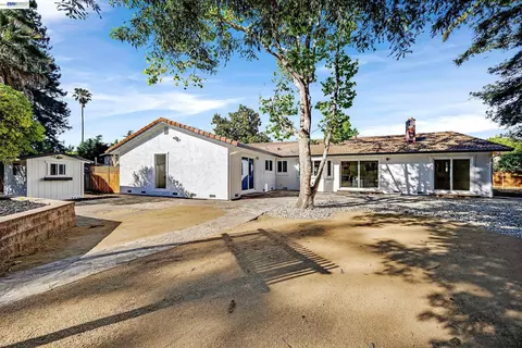 Exterior - 1170 Mardon Ct, Concord, CA 94521 photo 20 of 22