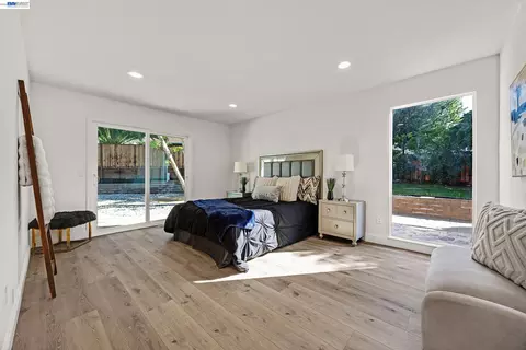 Bedroom - 1170 Mardon Ct, Concord, CA 94521 photo 1 of 10