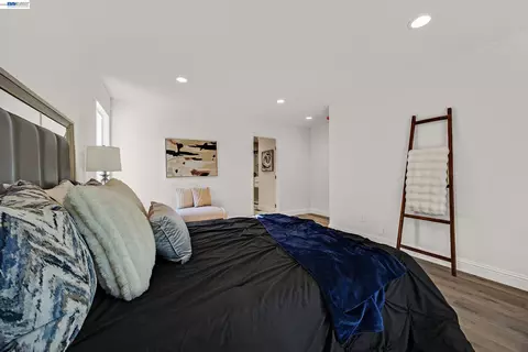Bedroom - 1170 Mardon Ct, Concord, CA 94521 photo 2 of 10