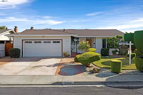 2444 Douglas St, Union City, CA 94587