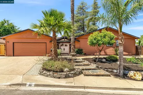 30 Mt Emory Ct, Clayton, CA 94517