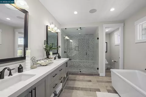Bath - 600 Thyme Way, San Ramon, CA 94582 photo 1 of 5