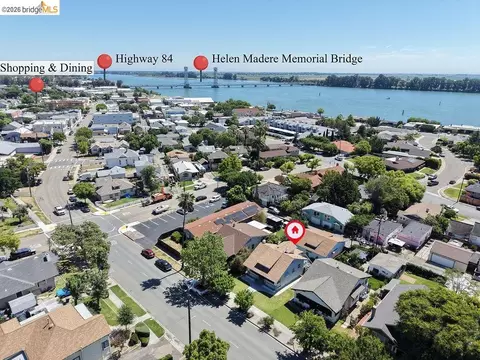 325 S 2nd St, Rio Vista, CA 94571