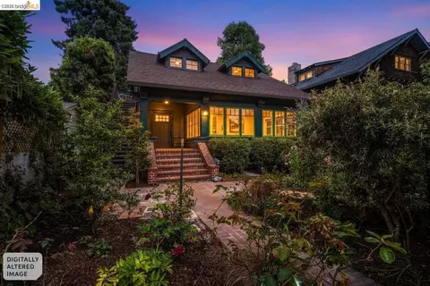 2953 Hillegass Ave, Berkeley, CA 94705