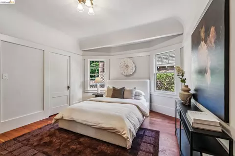 Bedroom - 2953 Hillegass Ave, Berkeley, CA 94705 photo 3 of 7