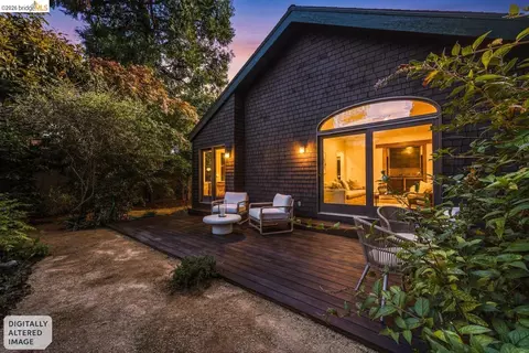 Exterior - 2953 Hillegass Ave, Berkeley, CA 94705 photo 19 of 27