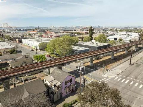 View/Area - 745 5th St, Oakland, CA 94607 photo 2 of 2