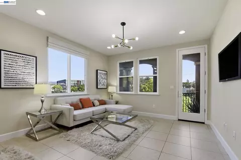 272 Currlin Cir, Milpitas, CA 95035