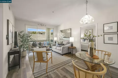 1860 Tice Creek Dr #1228, Walnut Creek, CA 94595