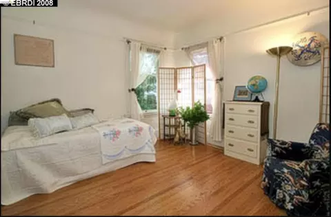 Bedroom - 1931 Stuart St, Berkeley, CA 94703 photo 1 of 3