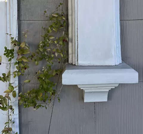 Exterior - 1931 Stuart St, Berkeley, CA 94703 photo 5 of 5