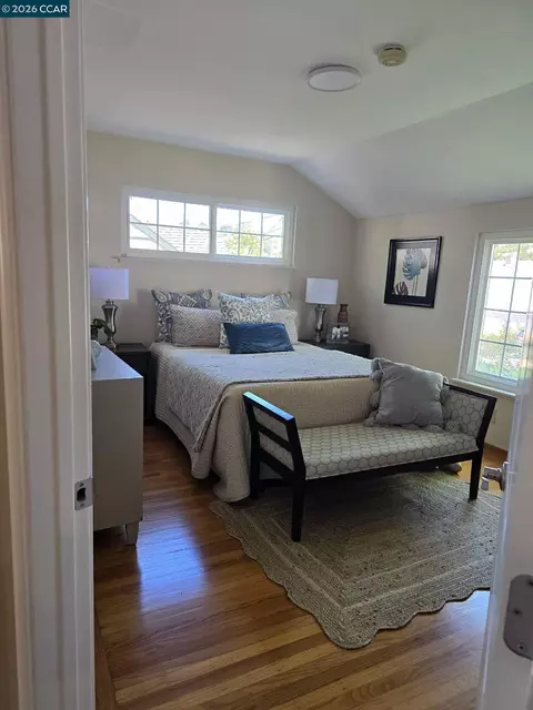 Bedroom - 5412 Degnan Dr, Martinez, CA 94553 photo 5 of 5