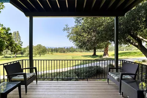 850 Acorn Way, Napa, CA 94558