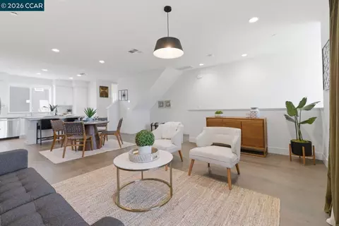 Living - 1580 Wright Ave, Richmond, CA 94804 photo 1 of 2