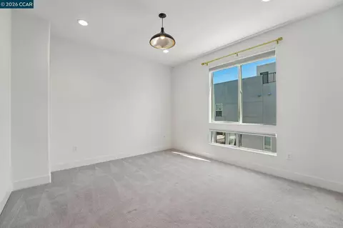 Bedroom - 1580 Wright Ave, Richmond, CA 94804 photo 1 of 7