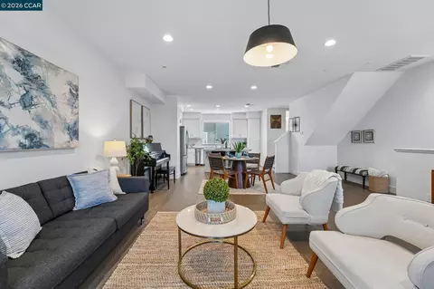 Living - 1580 Wright Ave, Richmond, CA 94804 photo 3 of 3