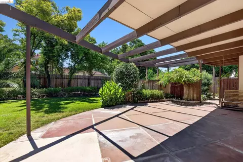 Exterior - Undisclosed, Concord, CA 94520 photo 6 of 10