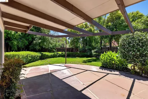 Exterior - Undisclosed, Concord, CA 94520 photo 5 of 10