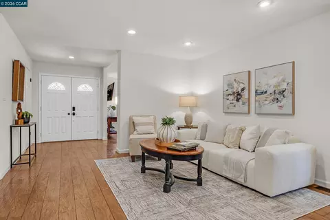 Entry Way - 1730 Elm Rd, Concord, CA 94519 photo 3 of 3