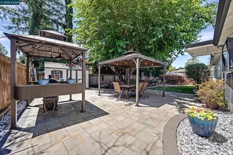 Exterior - 1730 Elm Rd, Concord, CA 94519 photo 6 of 12