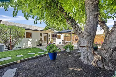 Exterior - 1730 Elm Rd, Concord, CA 94519 photo 8 of 12